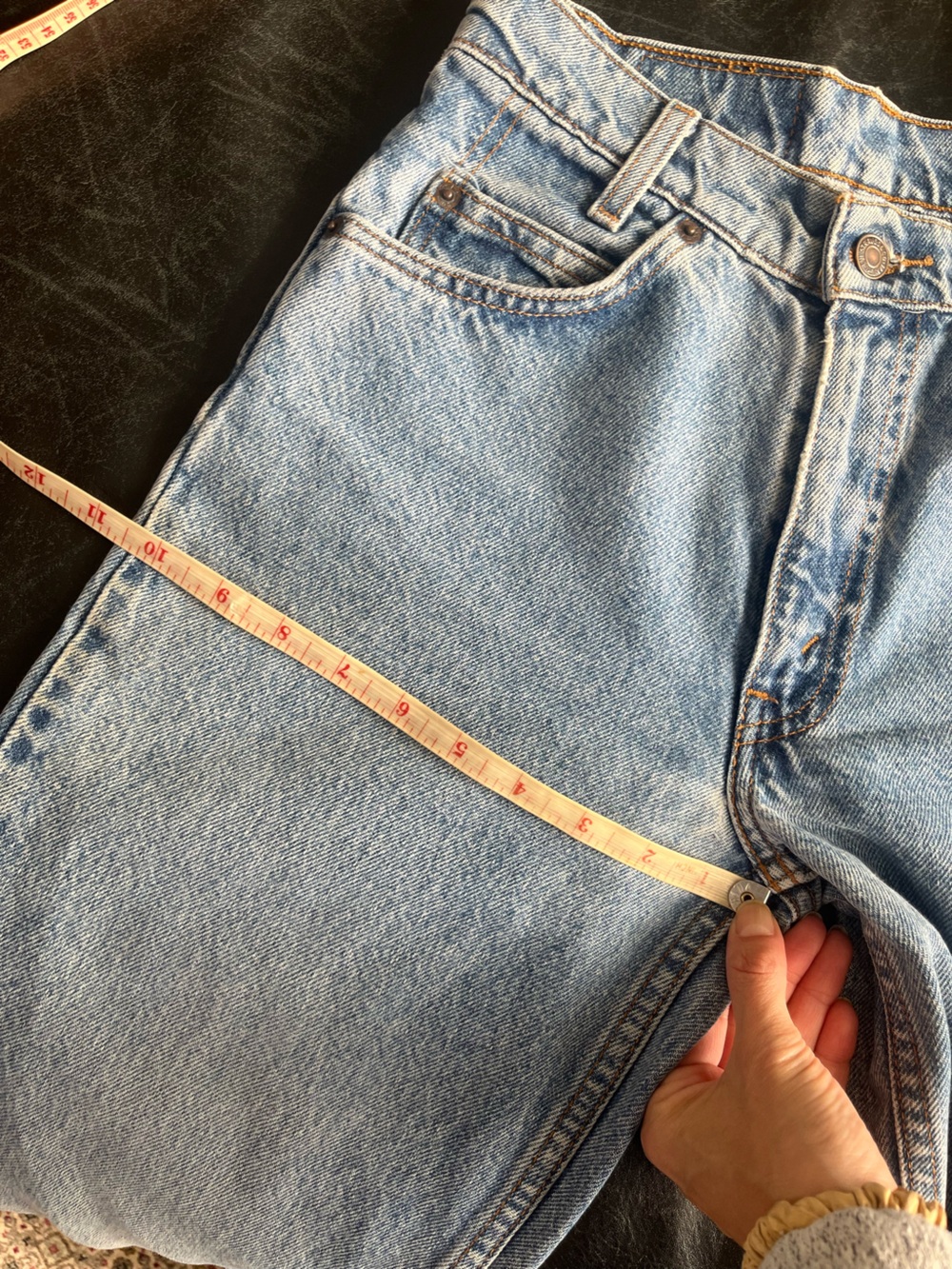 Levi's Relaxed Straight Jeans in Light Blue Wash - Picture 7 of 11